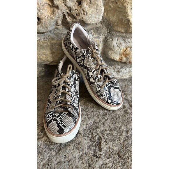 ZARA Brown Taupe White Snake Print Sneakers Lace Up Shoes Women’s 39/8.5 - Picture 1 of 6